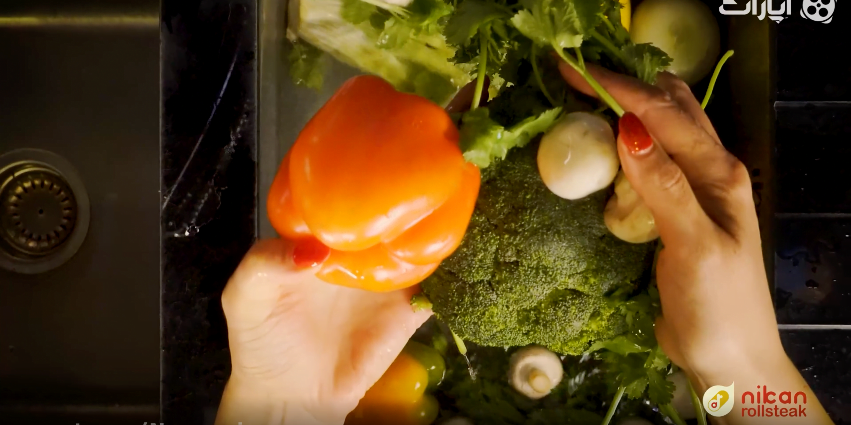 Screen Shot 1401-12-22 at 12.07.15